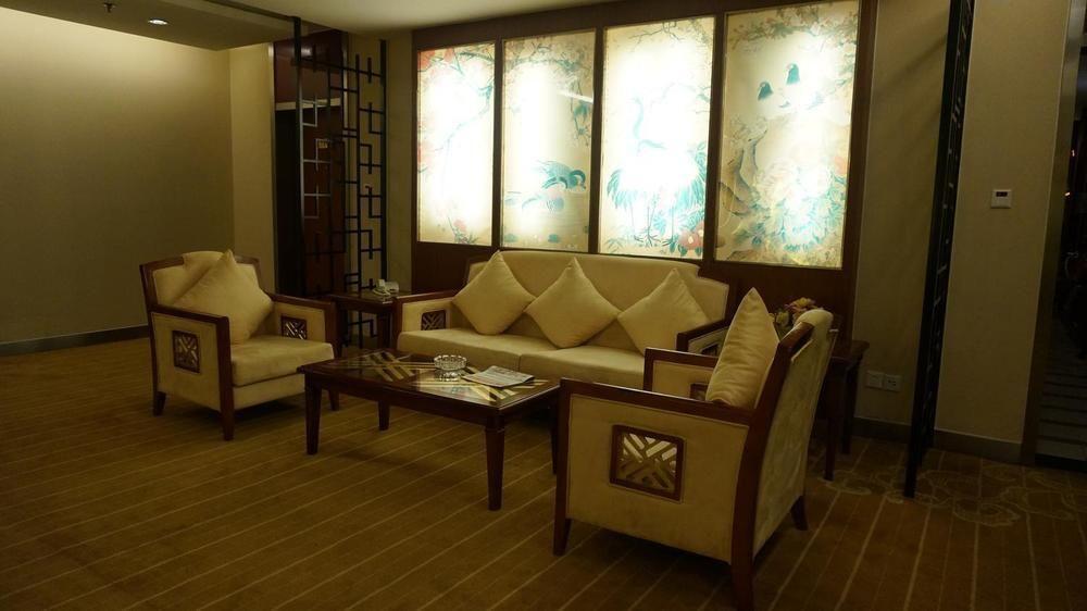 Hongyadong Hotel تشونغتشينغ المظهر الخارجي الصورة