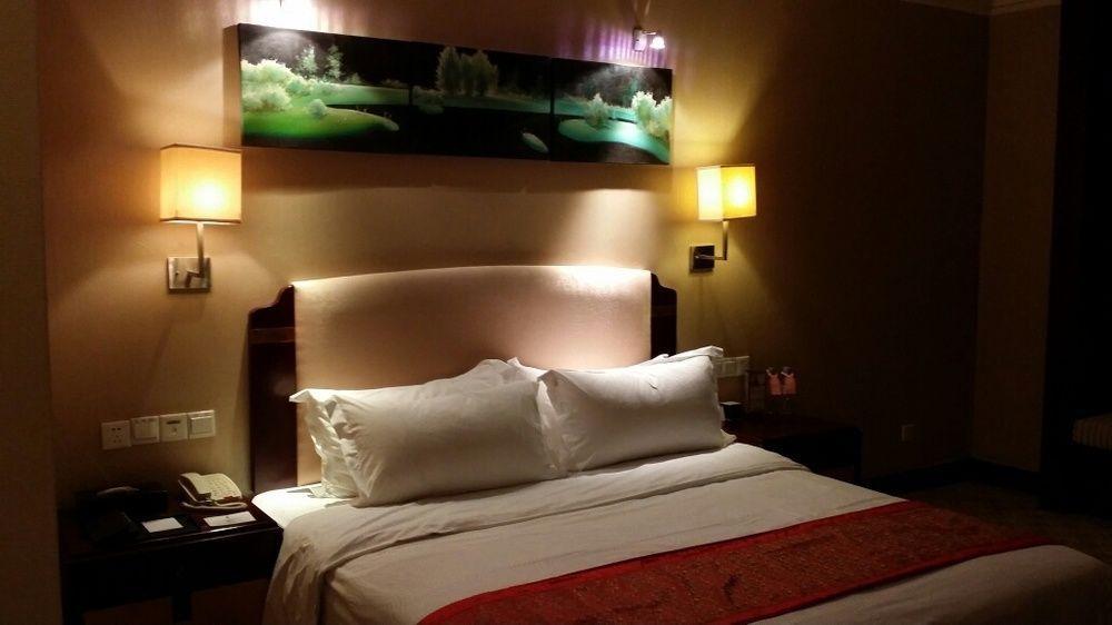 Hongyadong Hotel تشونغتشينغ المظهر الخارجي الصورة